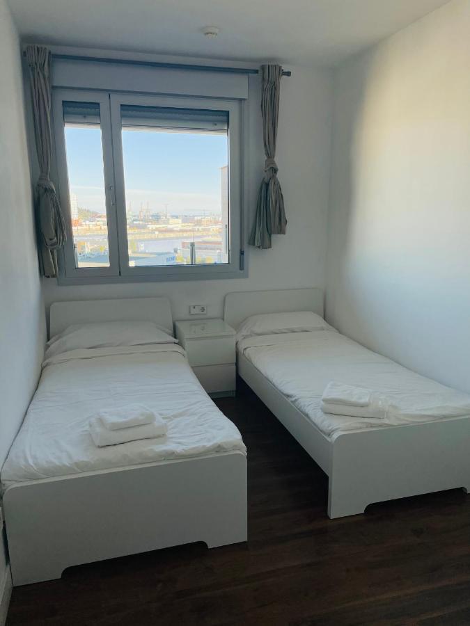 Fira De Barcelona City View Apartment With Garage Parking L'Hospitalet de Llobregat Esterno foto
